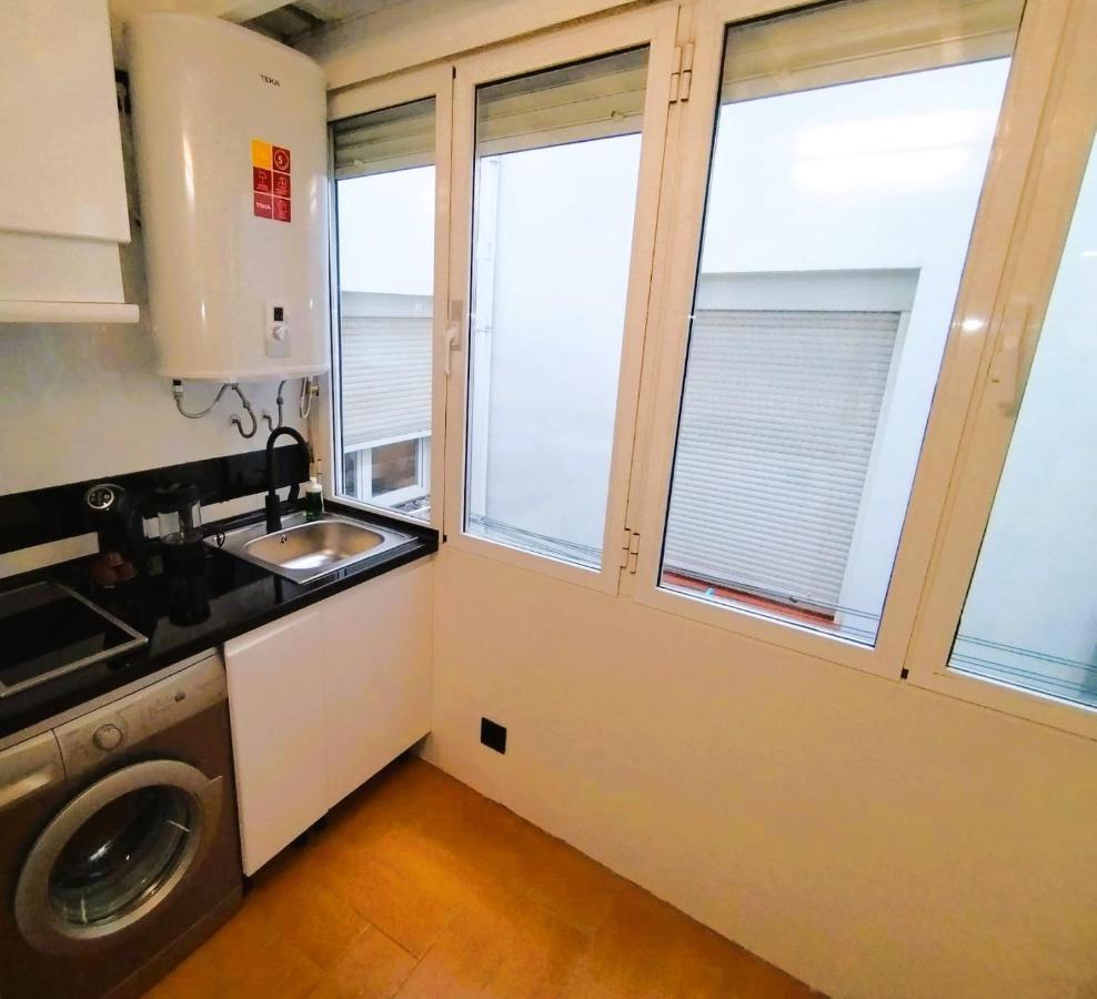 Puerta Del Sol - Apartamento Para 4 Madrid Exteriör bild